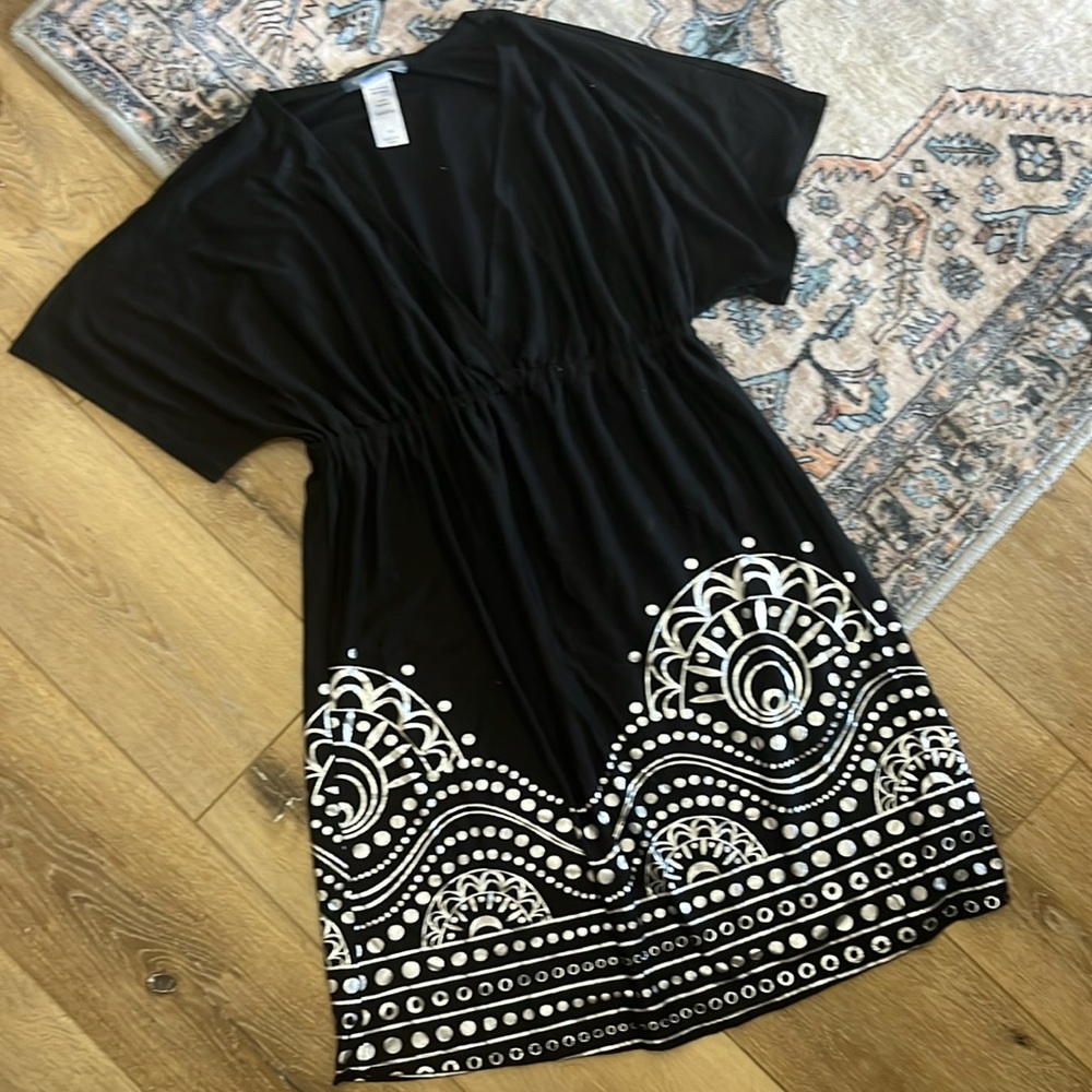 Swimsuits For All Black Dolman sleeve Swim Cover Up with metallic print 6/8 M